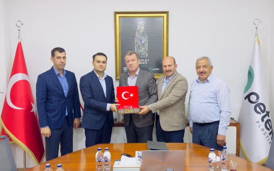 Sarayönü Kaymakamı ve Belediye Başkan’ından Fabrikamıza Ziyaret